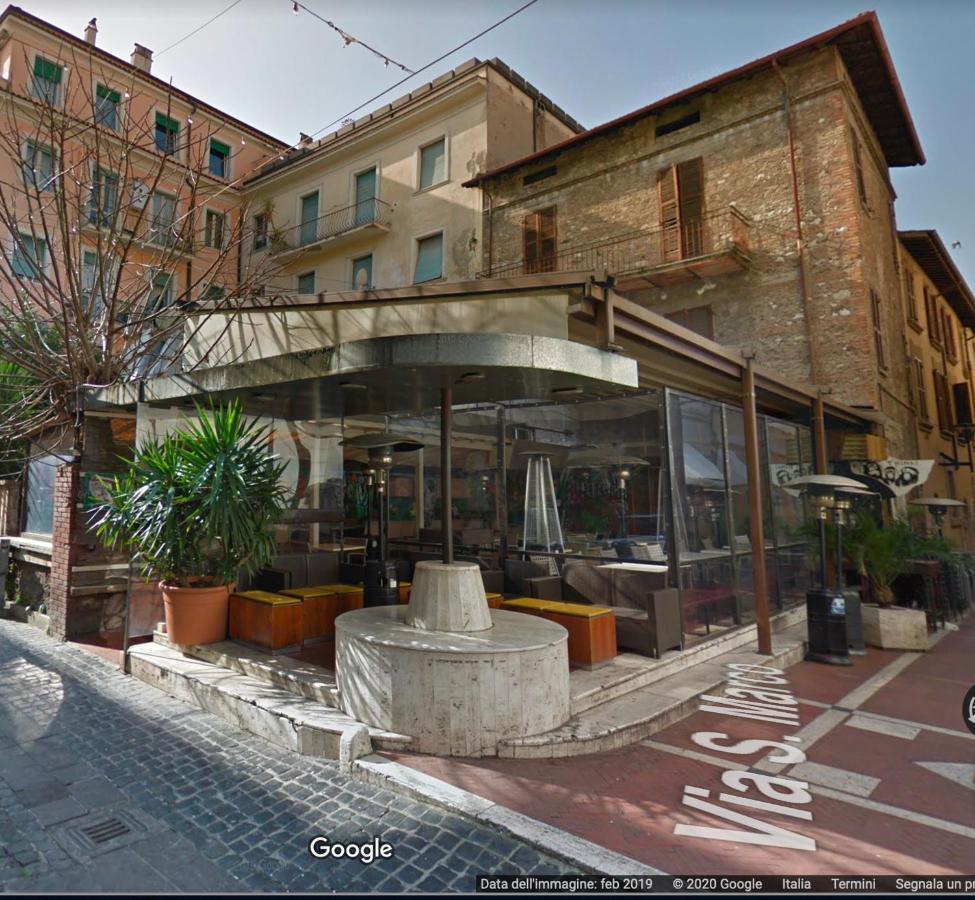 Alloggio Urbano - Centro Storico แตร์นี ภายนอก รูปภาพ